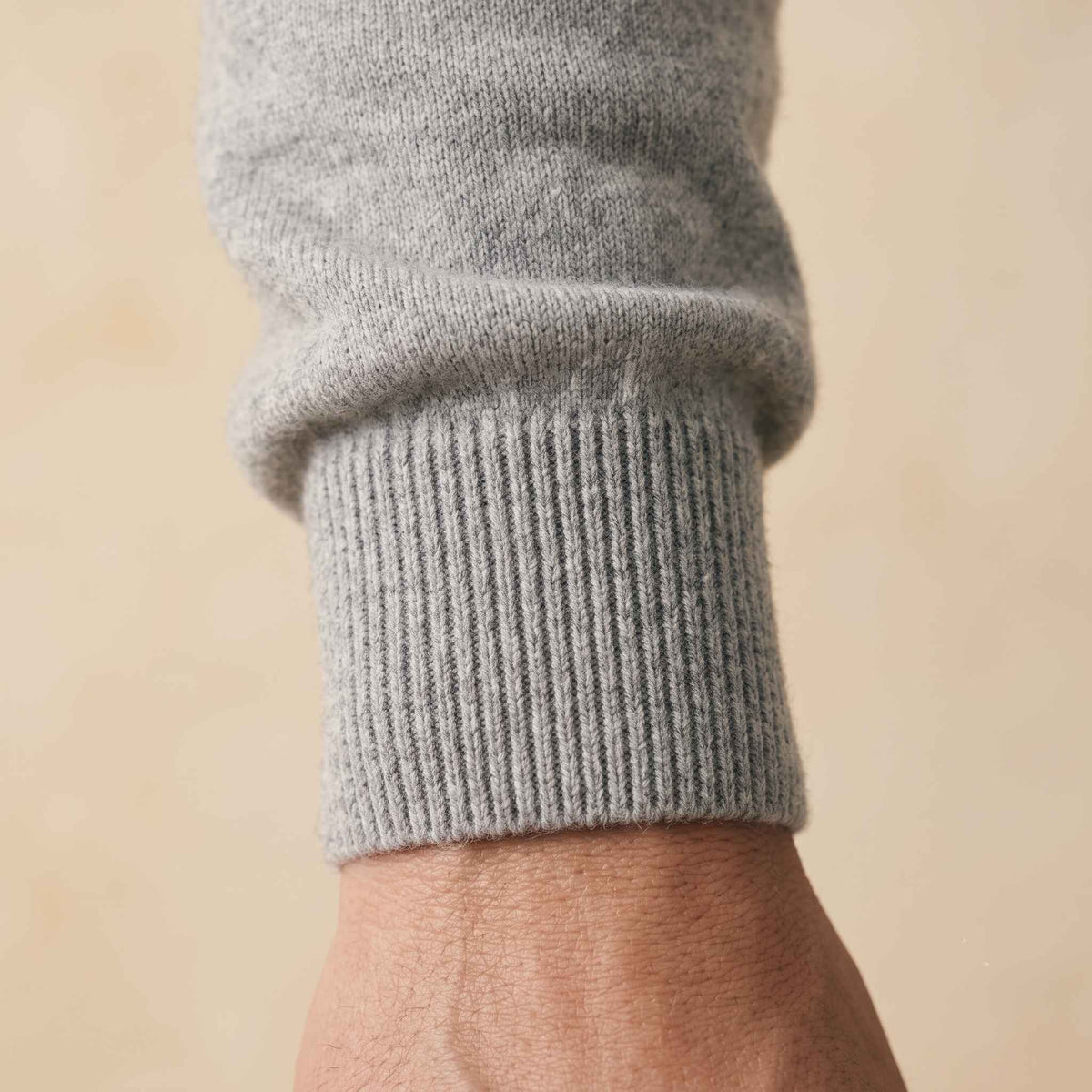 Men's Undyed Cashmere Quarter-Zip Sweater - Executive