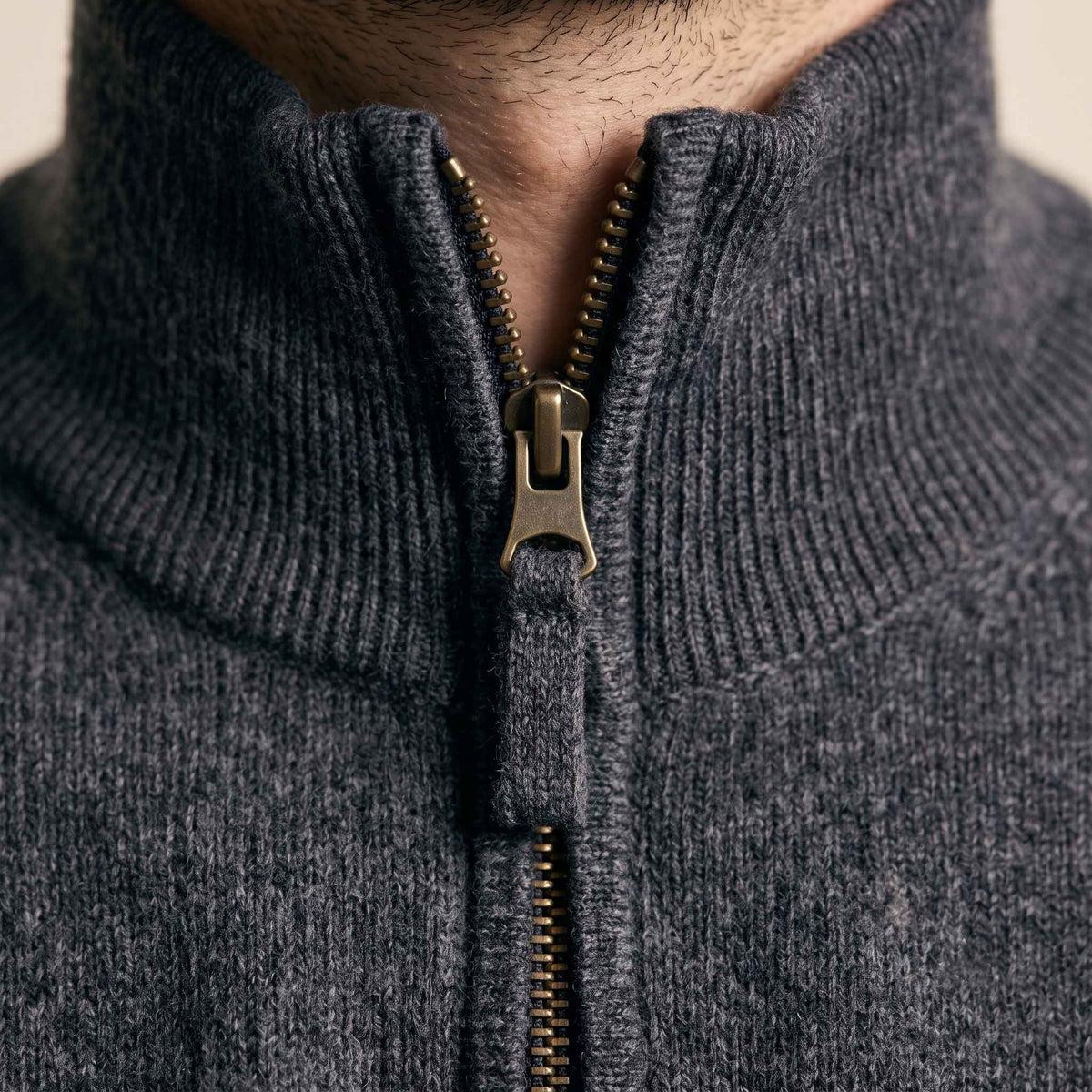 Men's Undyed Cashmere Quarter-Zip Sweater - Executive