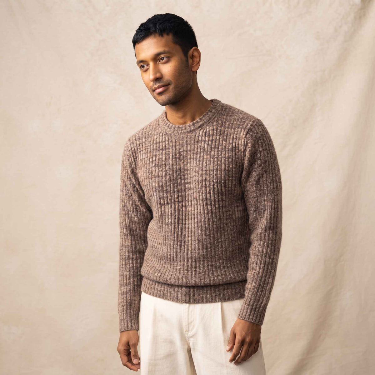 Men's Undyed Ribbed Cashmere Crewneck Sweater - Signature