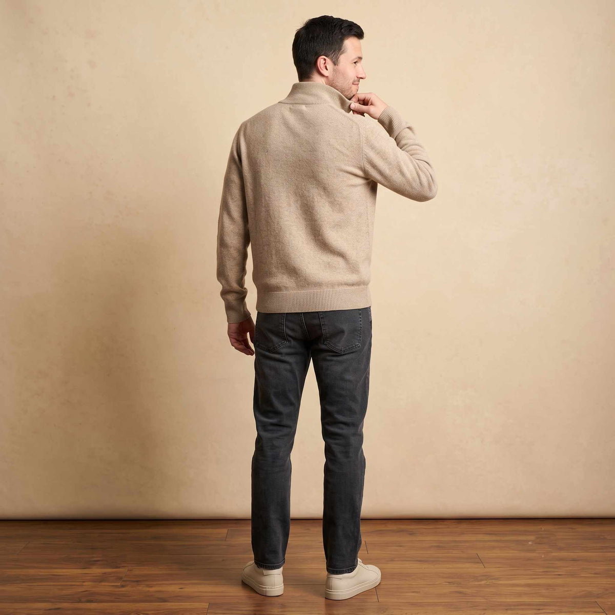 Men's Undyed Cashmere Quarter-Zip Sweater - Executive