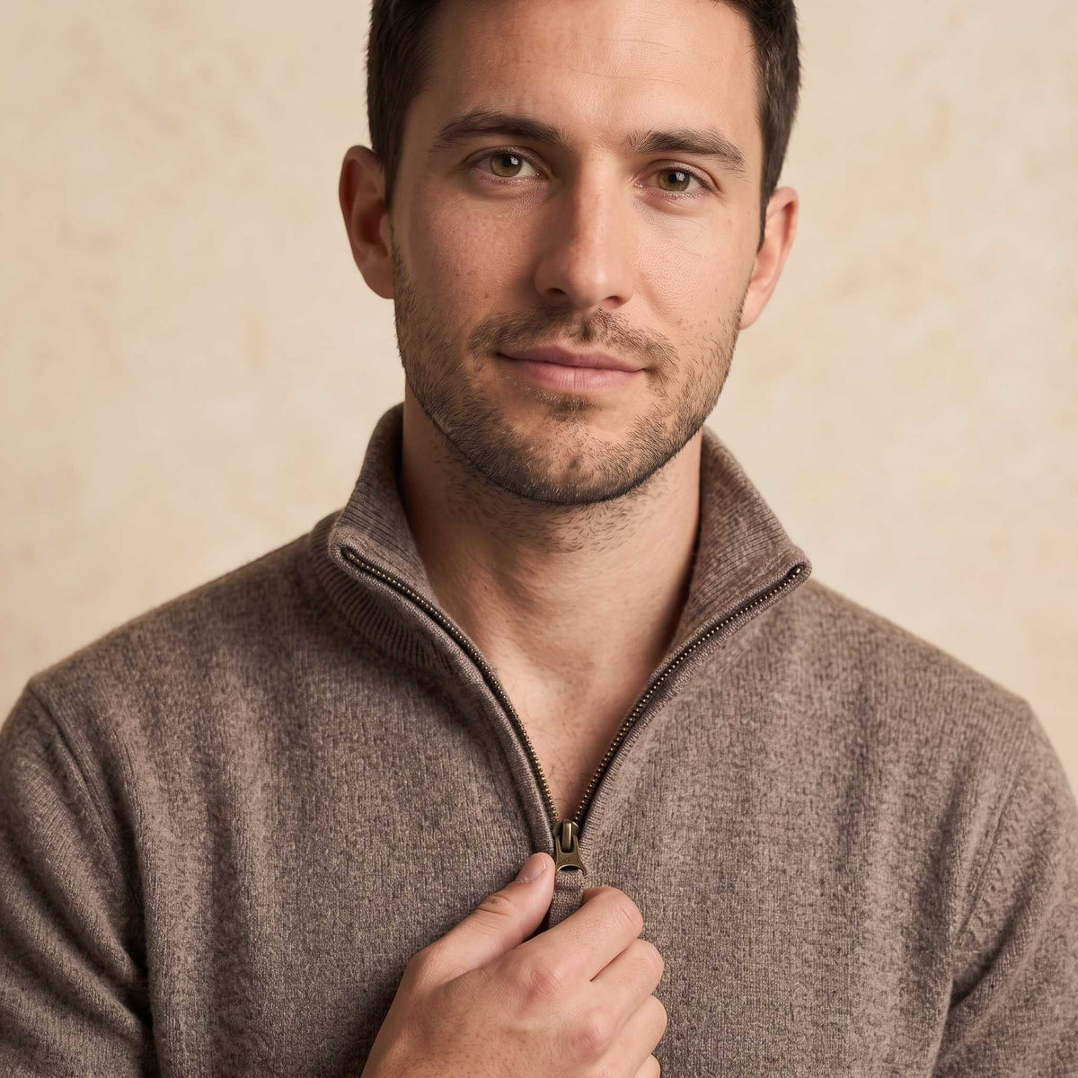 Men's Undyed Cashmere Quarter-Zip Sweater - Executive