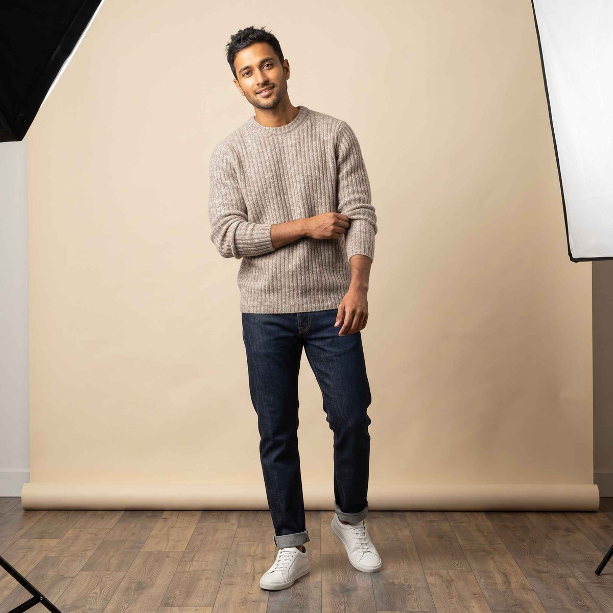 Men's Undyed Ribbed Cashmere Crewneck Sweater - Signature